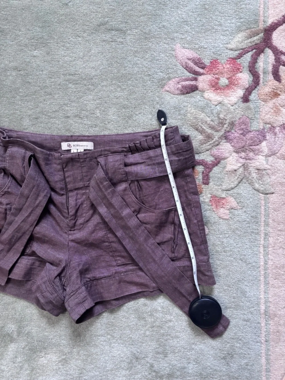 BCBGeneration Cotton/Linen Blend Belted Brown Shorts Women’s Size 6 - Picture 10 of 10
